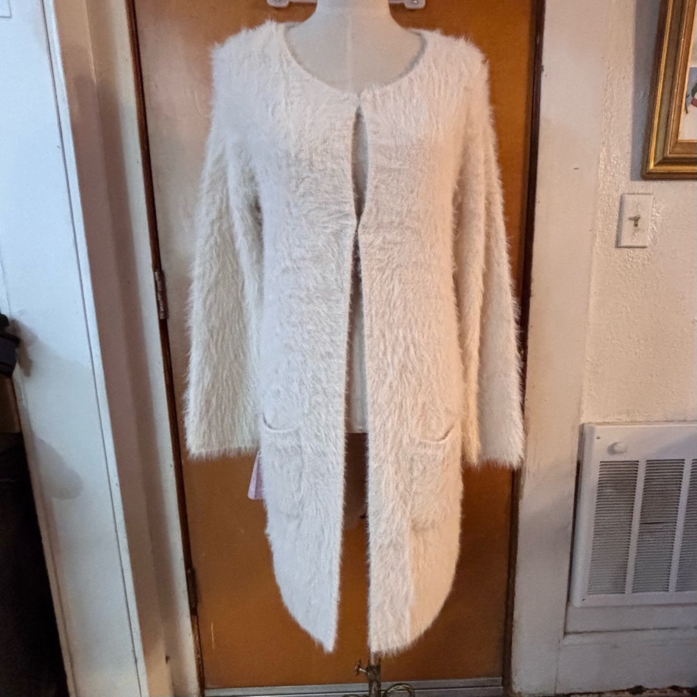 Sanctuary duster cardigan sweater.  Cream /Winter white.  Small. Pockets - Picture 2 of 6